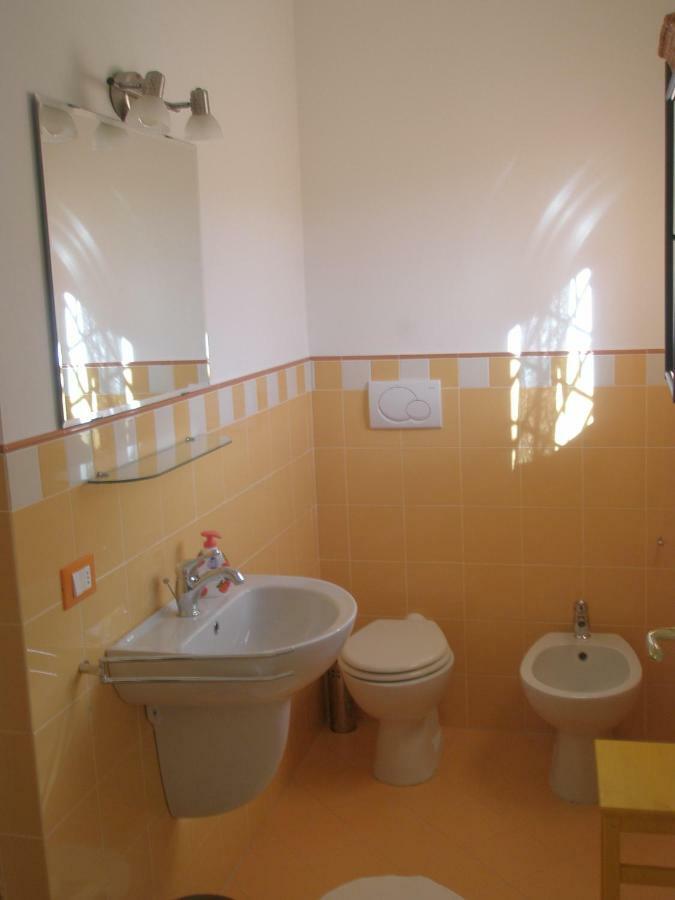 B&B La Rondine Tra Pisa E Lucca San Giuliano Terme Exterior photo
