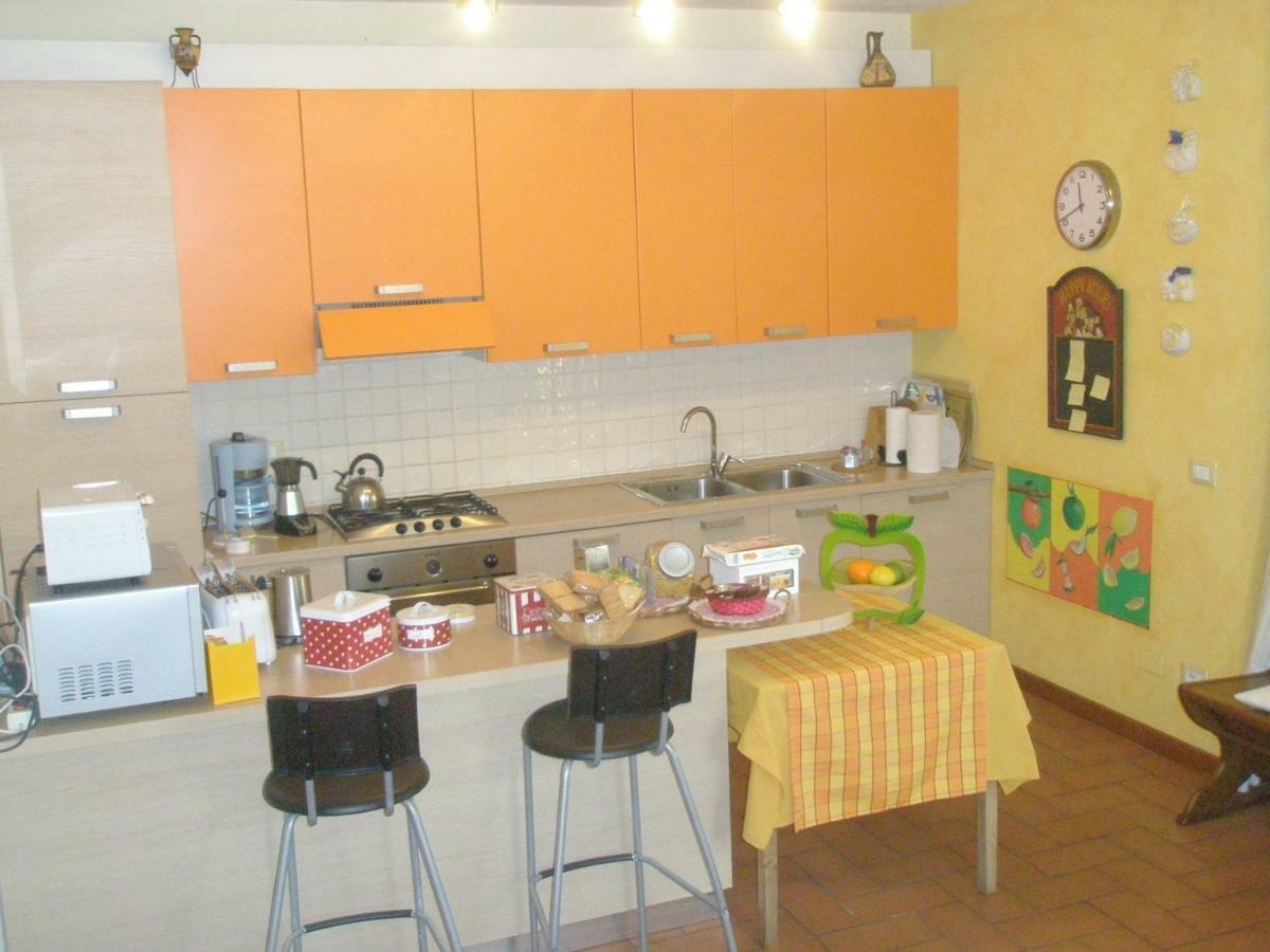 B&B La Rondine Tra Pisa E Lucca San Giuliano Terme Exterior photo