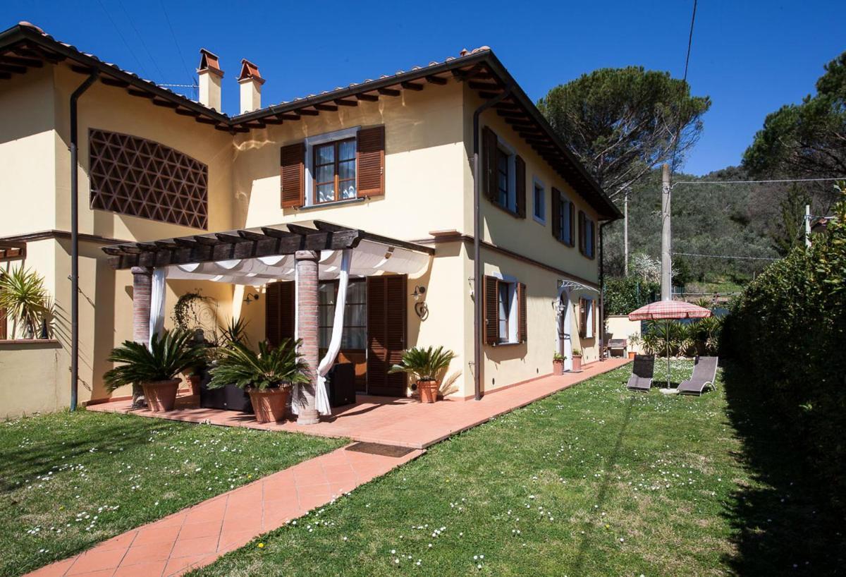 B&B La Rondine Tra Pisa E Lucca San Giuliano Terme Exterior photo